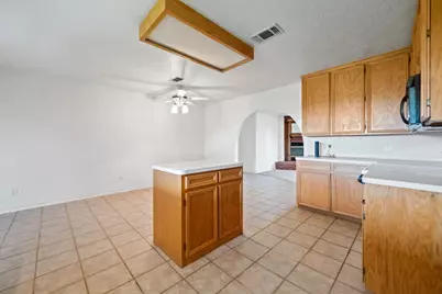 35891 Hwy 365, Nome, TX 77629 - Photo 13
