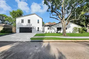 12503 Barryknoll Ln, Houston, TX 77024 - Photo 3