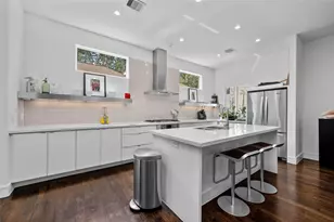 1403 Vermont St, Houston, TX 77006 - Photo 9