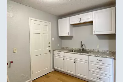8010 Roswell Street #1, Houston, TX 77022 - Photo 3