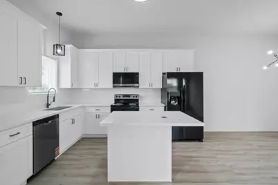 9725 Kerr Street #B, Houston, TX 77029 - Photo 11