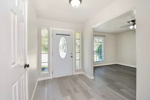 22135 Elsinore Dr, Katy, TX 77450 - Photo 5