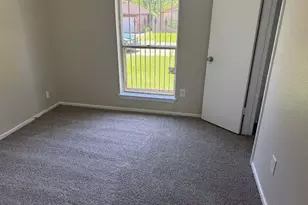 4931 E Ridge Creek Dr, Houston, TX 77053 - Photo 7