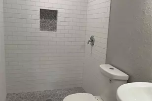 2305 55th St, Galveston, TX 77551 - Photo 7