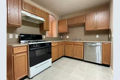 14223 Bishop Bend Lane, Houston, TX 77047 - Photo 11