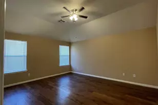 14223 Bishop Bend Ln, Houston, TX 77047 - Photo 19