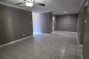 12500 Sandpiper Dr, Houston, TX 77035 - Photo 7