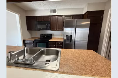 16619 Capewood Drive, Humble, TX 77396 - Photo 11