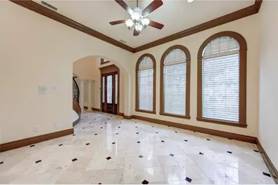 5207 Eagle Pointe Court, Sugar Land, TX 77479 - Photo 7