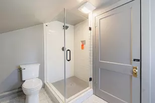 724 S Tesch St, Bellville, TX 77418 - Photo 27