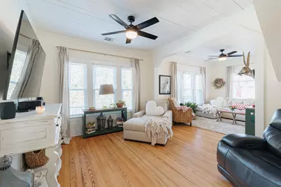 724 S Tesch Street, Bellville, TX 77418 - Photo 7