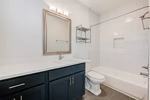 1605 Colorado St, Houston, TX 77007 - Photo 11