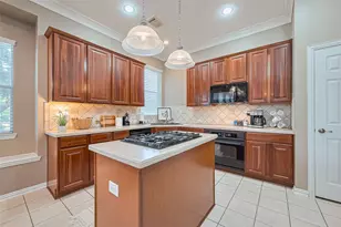 2500 Amy Lee Dr, Conroe, TX 77304 - Photo 13