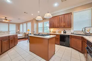 2500 Amy Lee Dr, Conroe, TX 77304 - Photo 11