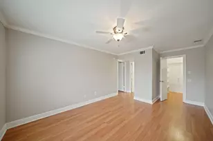 845 Augusta Dr, Houston, TX 77057 - Photo 5