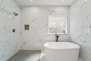 708 S Carroll St, La Porte, TX 77571 - Photo 17