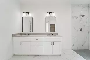 708 S Carroll St, La Porte, TX 77571 - Photo 15