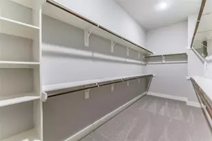 10915 Brookeshire Chase Ln, Houston, TX 77043 - Photo 13