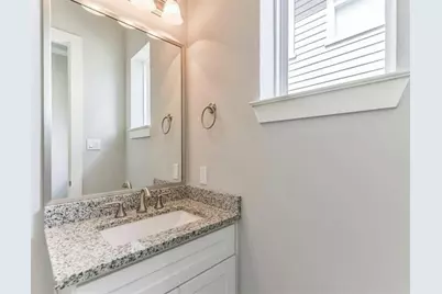 10915 Brookeshire Chase Lane, Houston, TX 77043 - Photo 9