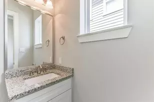 10915 Brookeshire Chase Ln, Houston, TX 77043 - Photo 9