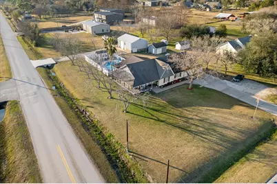 1840 Caroline Street, Dickinson, TX 77539 - Photo 41