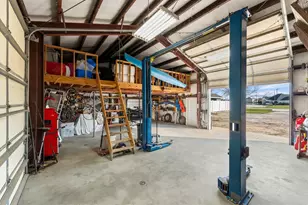 1840 Caroline St, Dickinson, TX 77539 - Photo 39