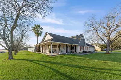 1840 Caroline Street, Dickinson, TX 77539 - Photo 3