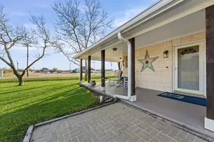1840 Caroline St, Dickinson, TX 77539 - Photo 7