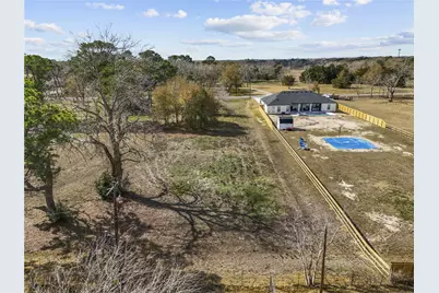 2256 Mamie Ford Road, Alvin, TX 77511 - Photo 11