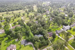 334 Pinehurst Dr, Sour Lake, TX 77659 - Photo 3