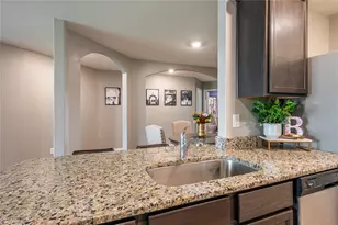 2933 Seacrest Ln, La Marque, TX 77568 - Photo 9