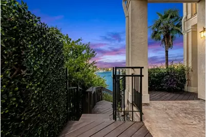 411 Harborside Way, Kemah, TX 77565 - Photo 39