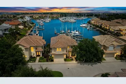 411 Harborside Way, Kemah, TX 77565 - Photo 3