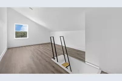 4816 Creekmont Drive, Houston, TX 77091 - Photo 15