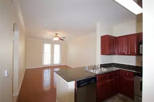 7575 Kirby Dr, Houston, TX 77030 - Photo 9