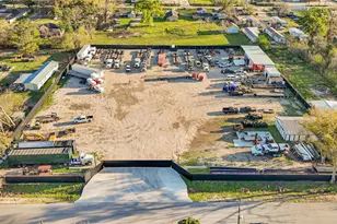 5715 & 5721 Spindle Dr, Houston, TX 77086 - Photo 1