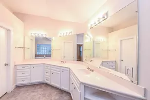 3634 Main Plaza Dr, Houston, TX 77025 - Photo 15