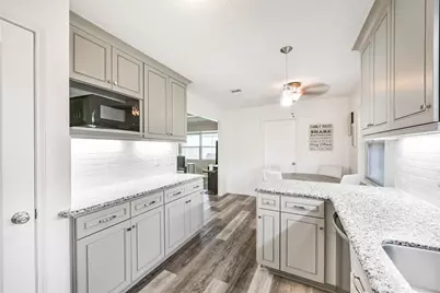 12731 Westhorpe Drive, Houston, TX 77077 - Photo 9