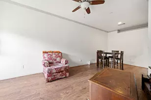612 Fargo St, Houston, TX 77006 - Photo 9