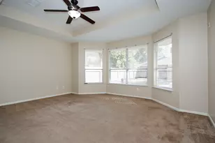 2 Sweet Birch Pl, The Woodlands, TX 77382 - Photo 19