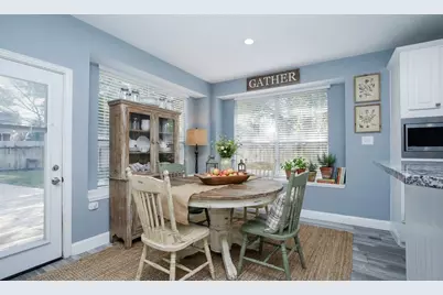 2 Sweet Birch Place, The Woodlands, TX 77382 - Photo 7