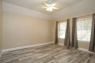 2 Sweet Birch Pl, The Woodlands, TX 77382 - Photo 27