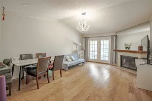1515 Sandy Springs Rd, Houston, TX 77042 - Photo 5