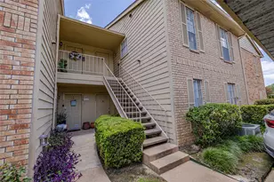 1515 Sandy Springs Rd, Houston, TX 77042 - Photo 1