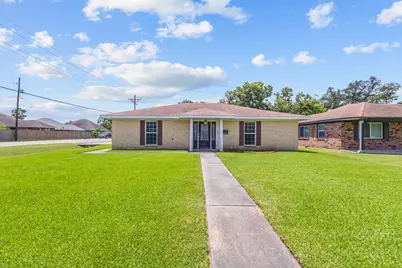 2601 Rose Avenue, Groves, TX 77619 - Photo 27