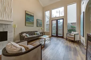 2527 Potomac Dr, Houston, TX 77057 - Photo 9