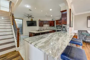 2527 Potomac Dr, Houston, TX 77057 - Photo 15