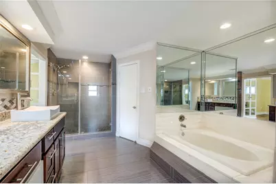 2527 Potomac Drive #D, Houston, TX 77057 - Photo 33