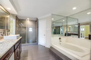 2527 Potomac Dr, Houston, TX 77057 - Photo 33