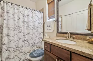 4214 Dickson St, Houston, TX 77007 - Photo 17
